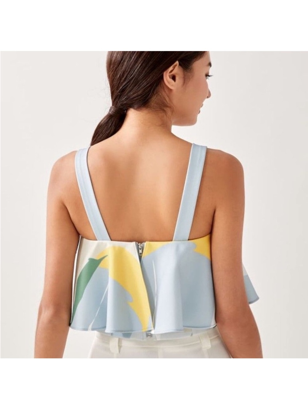 Love, Antonio Seascape Set High Rise Shorts Crop Top White/Blue Size 4 - Picture 3 of 16